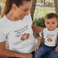 Dans La Vie Il Faut Aller De L'avant Mom and Child Organic Cotton T-Shirts family Set (Set of 2)